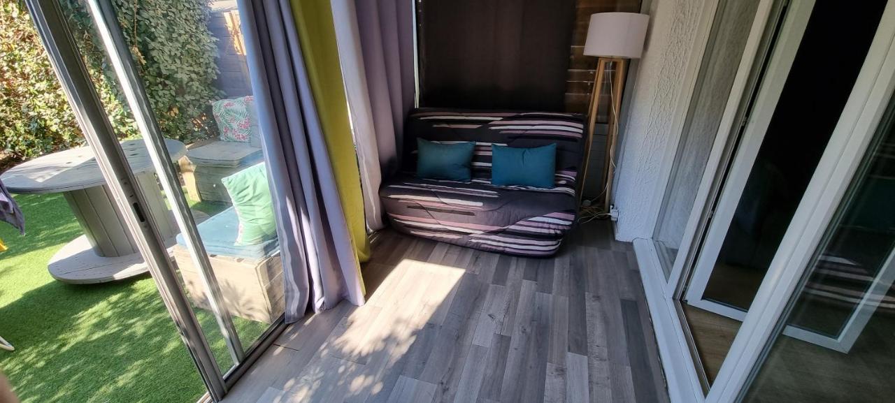 Appartement Studio avec jardin Fréjus Extérieur photo